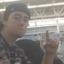 FREEBELLY (@FreeBelly)