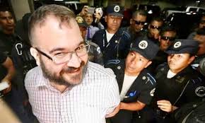 Nuevo revés a Javier Duarte; le niegan amparo