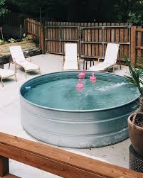 20 Temporary Swimming Pools To Cool Off Your Summer