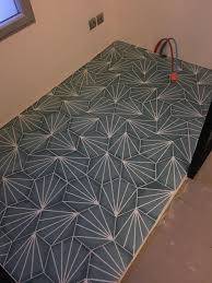 Work In Progress Motif Jacques Carreaux De Ciment Bahya Www Bahya Deco Com Salle De Bain Art Deco Carreau De Ciment Carreaux Ciment