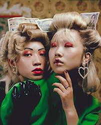 “If you feel like an alien in this society, it is probably a strength”:  Lois Cohen