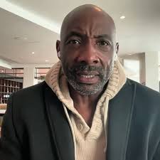 How do you make a team believe they can beat Manchester City? 💭 Gary  O'Neil and Jamie Carragher with a fascinating discussion