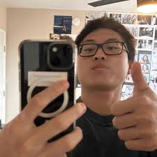 alex han (@alexhan.vie)