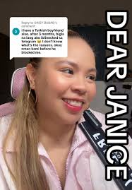 Janice X Daisy Blooms