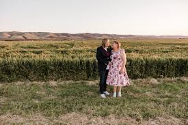 Renee Vicki S Beautiful Gay Mclaren Vale Elopement Little Car Photography Adelaide Wedding Photographer