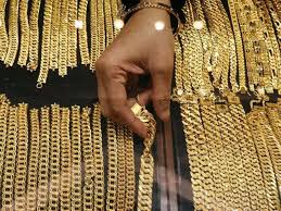 This city had 2451 entries in the past 12 months by 280 different contributors. Gold Price Today Gold Futures Test Rs 47 650 10 Gm Mark As Dollar Eases Silver Rises Too Time To Take Positions The Economic Times