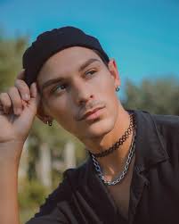 Profile for Jordan Paredes