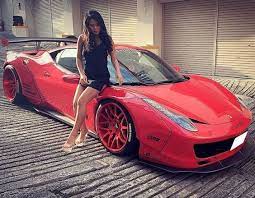 ferrari donne 車 女子 女性 車