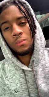 @YRFOXWELL's video Tweet