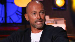 Stefano bettarini (nacido el 6 de febrero de 1972) es un ex futbolista italiano que jugó como defensor, y una personalidad de la televisión. Gf Vip Stefano Bettarini Controversy For His Words The Web It S Homophobic Ruetir