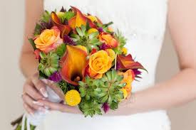 Blumen Und Brautstrauss Nach Jahreszeit Heiraten Mit Braut De