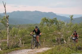 Alle barn får offroad finnmark spesialdesignet finisherskjorte i tillegg til en overraskelse til. Flott Artikkel Om Sykling Og Kvinnelige Offroad Finnmark Facebook