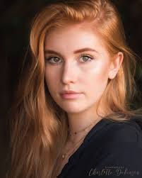 Eve Winters's Instagram, Twitter & Facebook