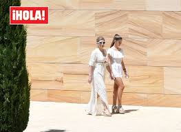 Check spelling or type a new query. Exclusiva Los Invitados De La Boda De David Bisbal Y Rosanna Zanetti Abandonan La Finca