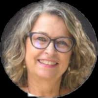 700+ perfis com “Janice.”