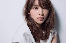 Haruna has two older sisters. Haruna Kawaguchi Menceritakan Tentang Laki Laki Yang Disukainya Waktu Kecil Berita Jepang Japanesestation Com