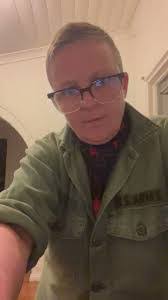 Trisha Prasad's Instagram, Twitter & Facebook