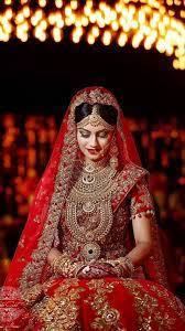 India is a country rich of colours and traditions. 15 North Indian Bridal Dresses Ideas Indian Bridal Dress Bridal Dresses Indian Bridal
