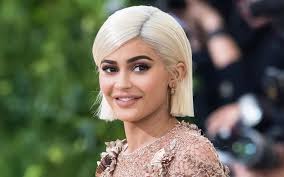 13 celebrity women who had their nude photos hacked - and hit back