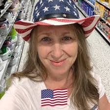 Karen Byram's Instagram, Twitter & Facebook