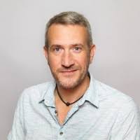 9 "Daniel Laybourn" profiles