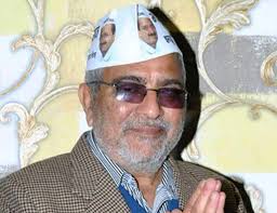 AAP crisis: Another dissident Dharamvira Gandhi sacked