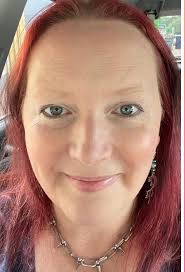 Wonderland radio hour airs