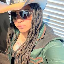 Woo hoo! #whiskeybiz #firstclassgrass #zeroturnmower #Lawnmower