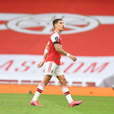 Arsenal's bellerin becomes shareholder at forest green rovers. Daily Schmankerl Bayern Munich After Arsenal S Hector Bellerin Flick Backs Lewandowski For Ballon D Or Barca Blames Var Bavarian Football Works