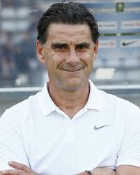 Didier Tholot » Bilanz unter Scheidsrechter Alan Howells