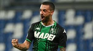 Francesco caputo, detto ciccio (altamura, 6 agosto 1987), è un calciatore italiano, attaccante del sassuolo e della nazionale italiana Sassuolo Caputo 21 Gol E Quella Scommessa Vinta Con Del Piero