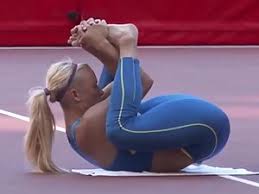 Tease her and play with her for a while, and she'll love it all the more. Stretching Voyeur Videos