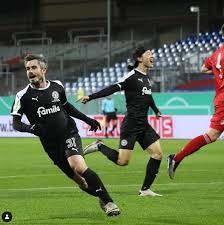 Because he entered the game and won a gold medal in 2014 asian games, he received military privileges. World S Strongest Munich Killed By Lee Jae Sung Archyworldys