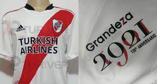 En el día de su aniversario, el millonario presentó casaca, que cuenta con varias diferencias en relación a la anterior. Camiseta De River Plate 2021 22 Filtracion Todo Sobre Camisetas