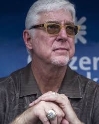 CONGRATULATIONS Mike Krukow!!! CA Sportscaster of the Year.🙂⚾️👏🏻IG@amyg  #sfgiants #krukow #nsmasportsmedia