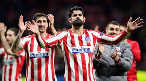 Atletico madrid's spanish forward fernando torres raises their europa league trophy before the spanish league football match between club atletico de madrid and sd eibar at the wanda metropolitano stadium in madrid on. Atletico Madrid Edges Liverpool In Champions League Sportsnet Ca