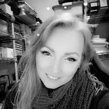 Kimberly Odell's Instagram, Twitter & Facebook