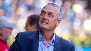 El director del gol caracol realizó un análisis completo del combinado 'tricolor' antes del arranque de las eliminatorias rusia 2018 Ligado Al Futbol Pero Lejos Del Banco A Que Se Dedica Gustavo Alfaro Tras Su Partida De Boca Infobae