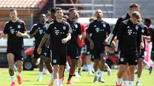 Bayern monachium jest to klubach piłkarski który ma niesamowitych piłkarzy. Liga Mistrzow Szpieg Na Treningu Bayernu Monachium Polsat Sport