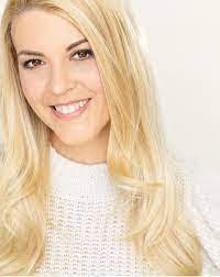 Melissa Pruneda's Instagram, Twitter & Facebook