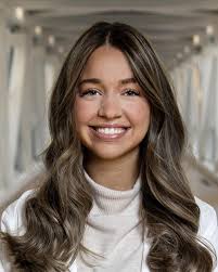 Taylor Burger's Instagram, Twitter & Facebook