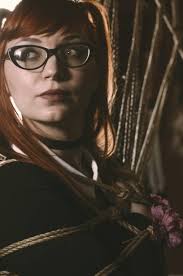 Kelli Poe's Instagram, Twitter & Facebook