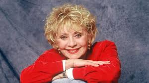 Listen to vintage french song no. Mort D Annie Cordy Chanteuse Populaire Et Figure De La Television Actus Cine Allocine