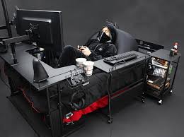 Giappone Arriva Il Letto Per I Gamer E Non Ne Riuscirete Piu A Fare A Meno