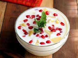 फराली रेसिपी: आलू-अनार का रायता (Farali Recipe: Aloo-Anar Ka Raita)