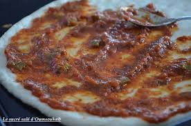 Delicieuse Sauce Tomate Pour Pizza Le Sucre Sale D Oum Souhaib Sauce Tomate Pizza Recettes De Cuisine Sauce Tomate