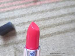 I wear the oh my guava and natural lip liner every single day. Maybelline Color Show Big Apple Red Lipstick Review