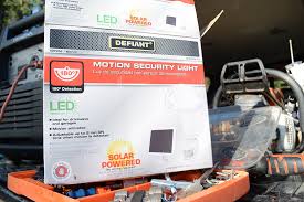 Defiant Outdoor Solar Powered Led Motion Security Lights Unboxing Youtube