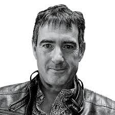 Alex Pina's Instagram, Twitter & Facebook