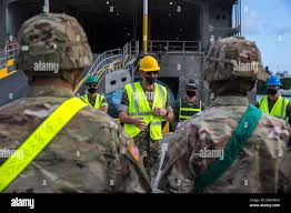 G4 u hi-res stock photography and images